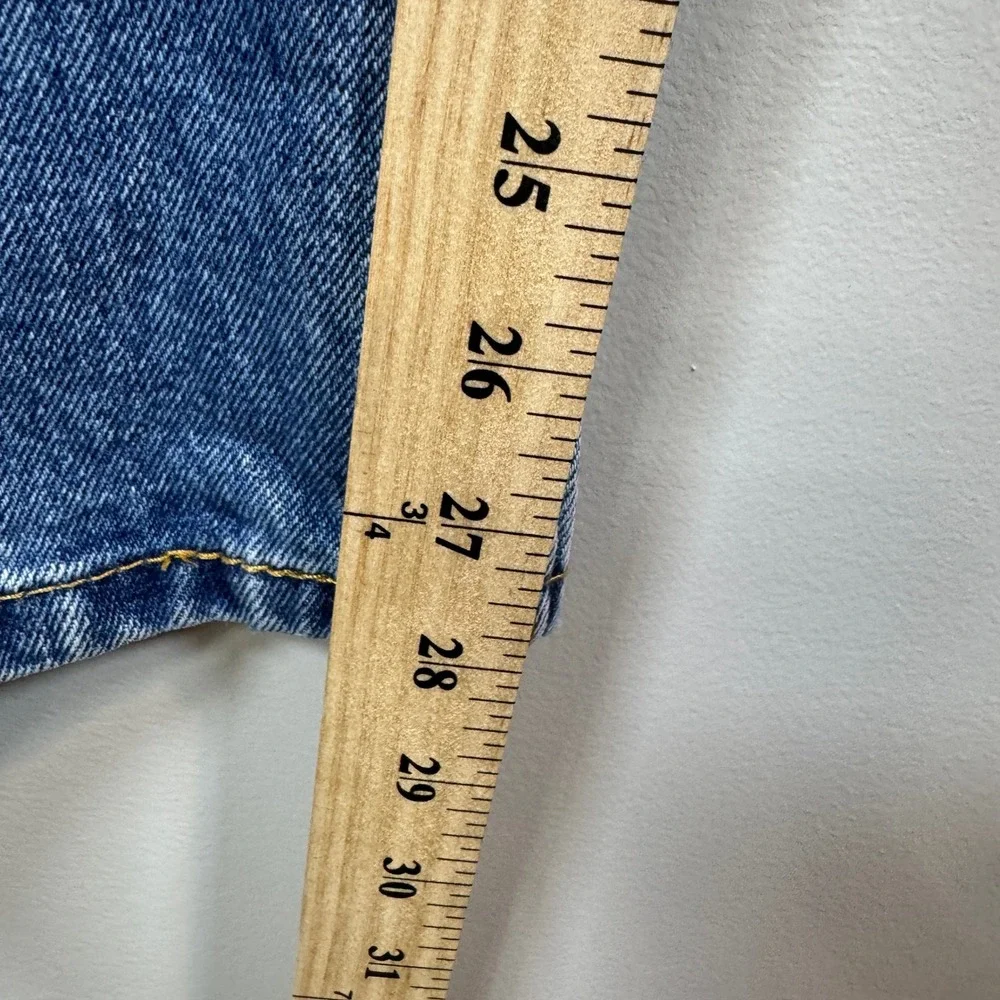 Levis 550‎ Relaxed Fit Tapered Leg Jeans Mens 36x30 Actual L28 Medium Wash